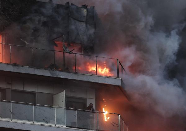 ALUMINIO Y FUEGO EN LA CONSTRUCCION