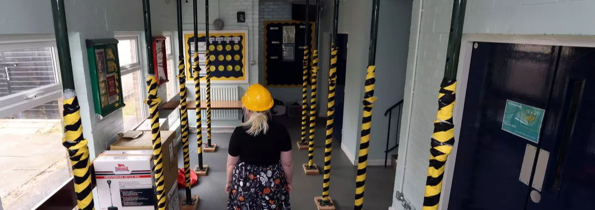 RAAC in the UK: a structural strengthening approach using aluminium telescopic beams